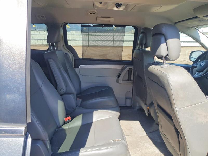 Photo 10 from auction – 2012 VOLKSWAGEN ROUTAN with VIN 2C4RVABG2CR276327