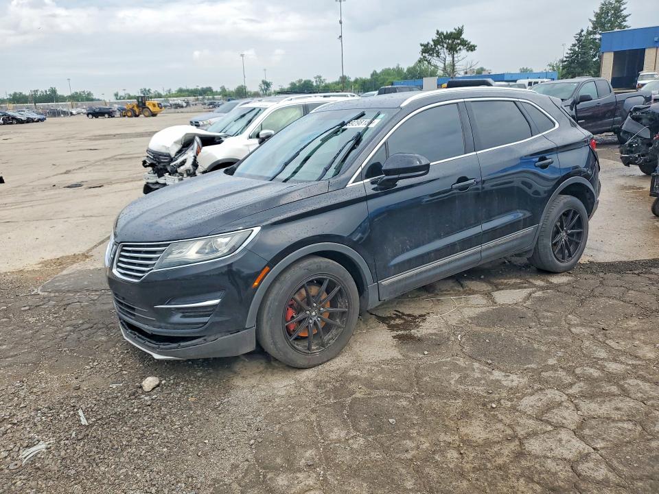 LINCOLN MKC 2017 con VIN 5LMCJ1C95HUL12483 - Foto de la subasta
