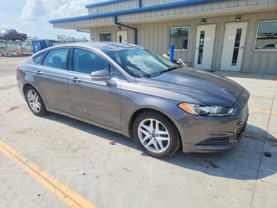 Photo 4 from auction – 2013 FORD FUSION with VIN 3FA6P0H75DR326900