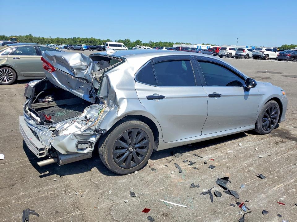 Photo 3 from auction – 2020 TOYOTA CAMRY with VIN 4T1C11BK4LU009470