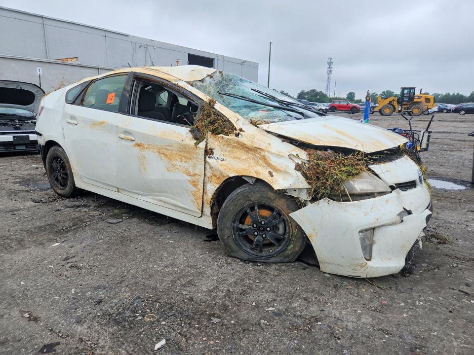 Photo 4 from auction – 2012 TOYOTA PRIUS with VIN JTDKN3DUXC1496027
