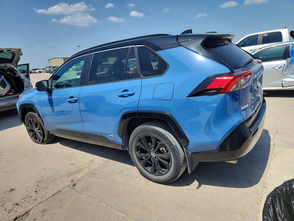 Photo 2 from auction – 2023 TOYOTA RAV4 with VIN 2T3E6RFV5PW038874