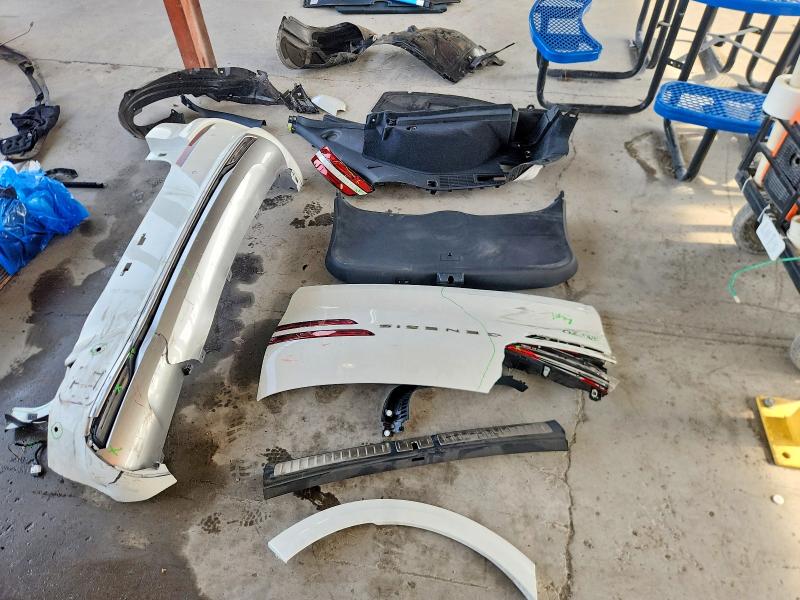 Photo 13 from auction – 2025 GENESIS ELECTRIFIED GV70 with VIN 5NMMCET10SH005731