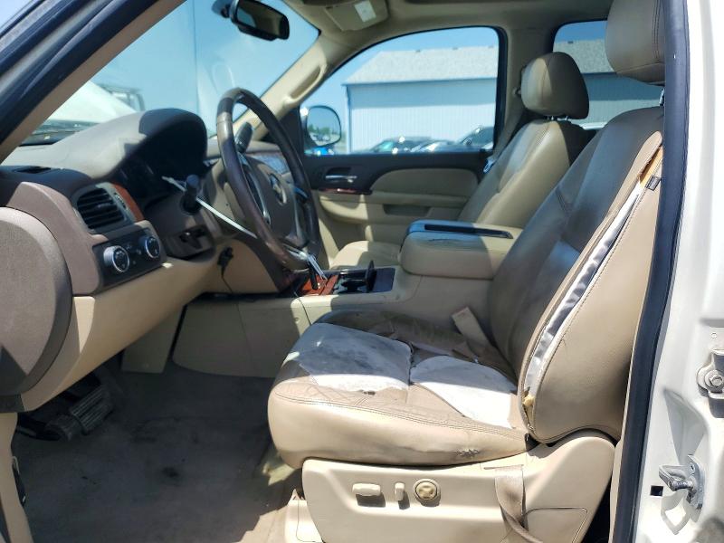 Photo 7 from auction – 2010 CHEVROLET AVALANCHE with VIN 3GNVKGE09AG261729