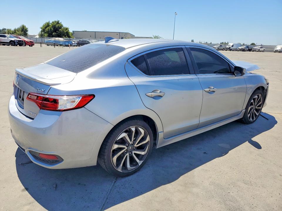 Photo 3 from auction – 2018 ACURA ILX with VIN 19UDE2F4XJA009066