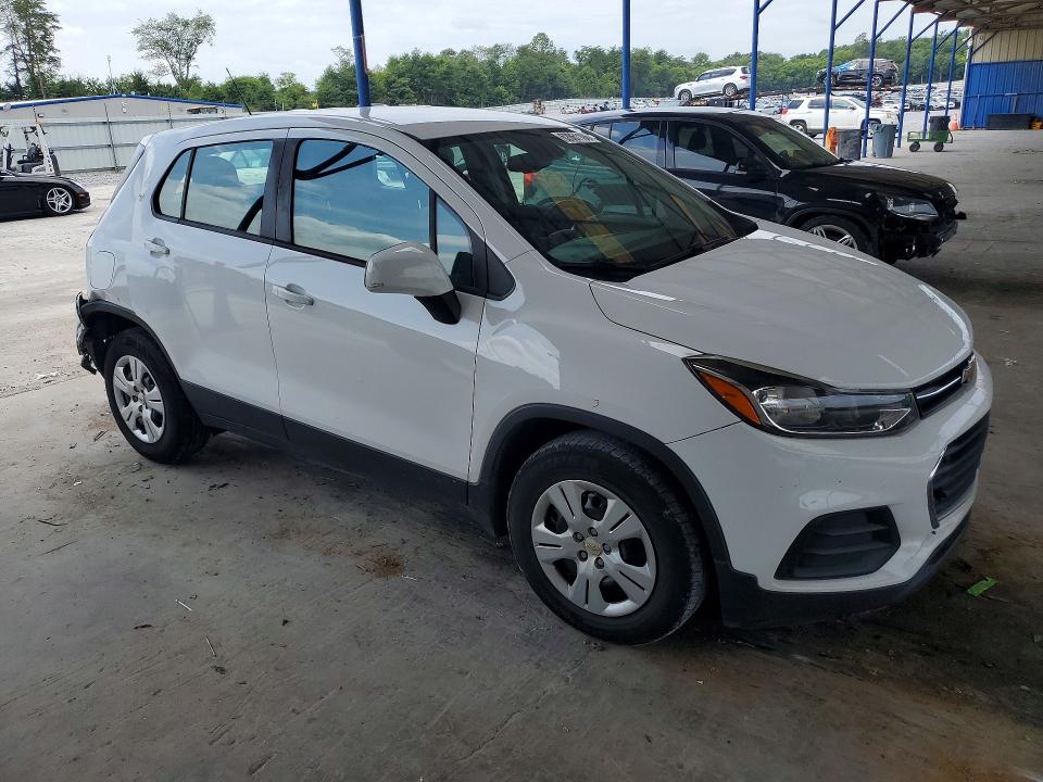 Photo 4 from auction – 2017 CHEVROLET TRAX with VIN 3GNCJKSB6HL287385