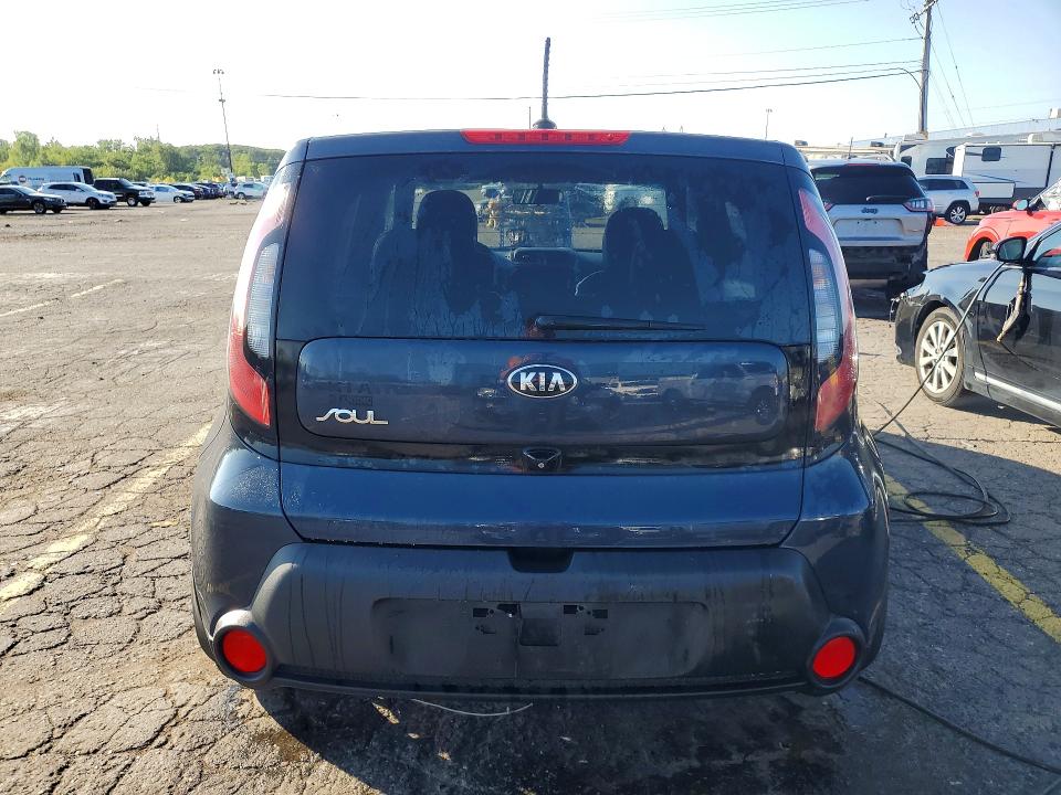 Photo 6 from auction – 2015 KIA SOUL with VIN KNDJP3A56F7210887