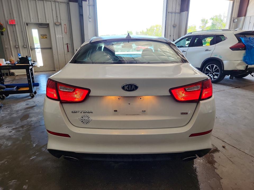 Photo 6 from auction – 2014 KIA OPTIMA with VIN 5XXGM4A71EG293192