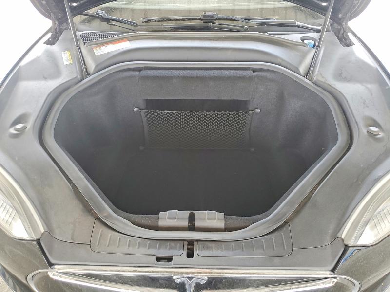 Photo 11 from auction – 2014 TESLA MODEL S with VIN 5YJSA1H18EFP35648