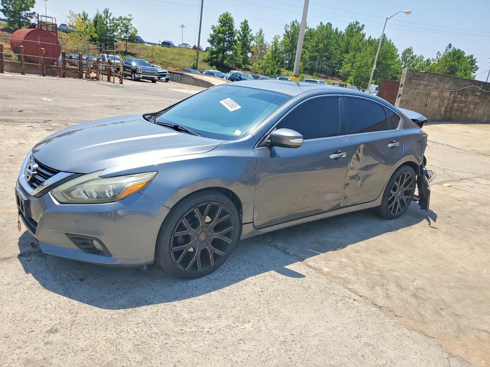 NISSAN ALTIMA 2016 with VIN 1N4BL3AP4GC161737 - Photo from auction
