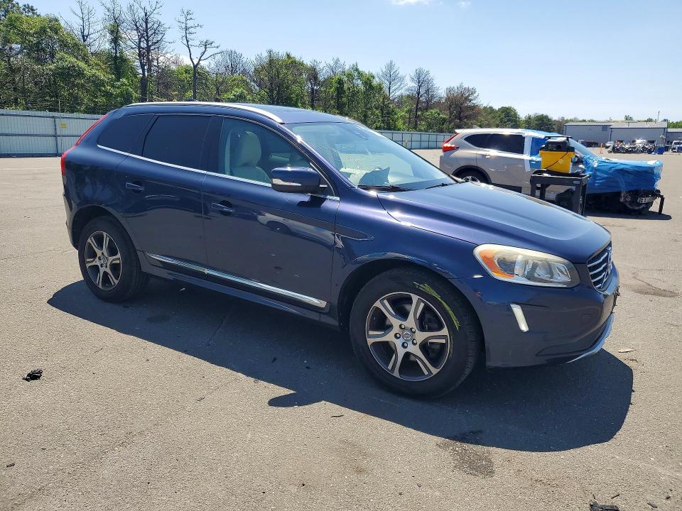 Photo 4 from auction – 2015 VOLVO XC60 with VIN YV4902RK5F2662853
