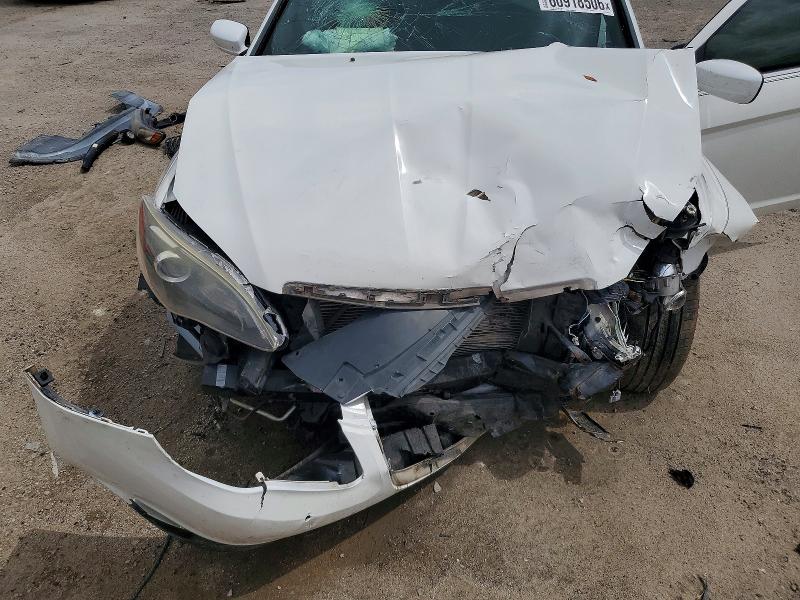 Photo 11 from auction – 2014 CHRYSLER 200 with VIN 1C3CCBBB4EN152666
