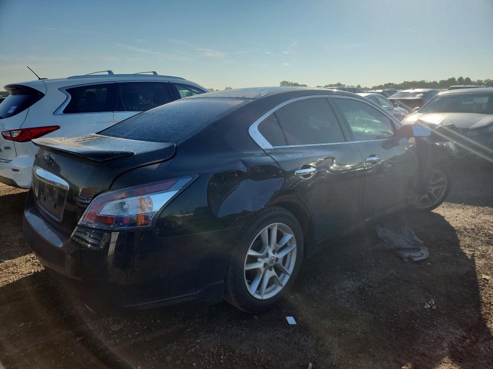 Photo 3 from auction – 2014 NISSAN MAXIMA with VIN 1N4AA5AP7EC436835