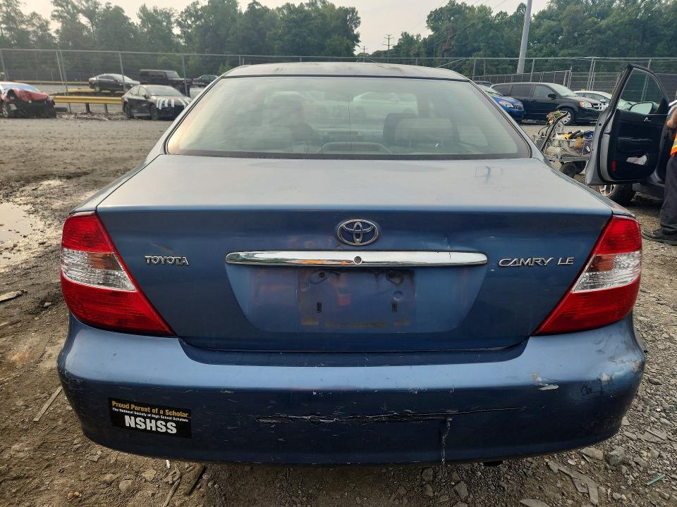 Photo 6 from auction – 2004 TOYOTA CAMRY with VIN 4T1BE32K74U917120