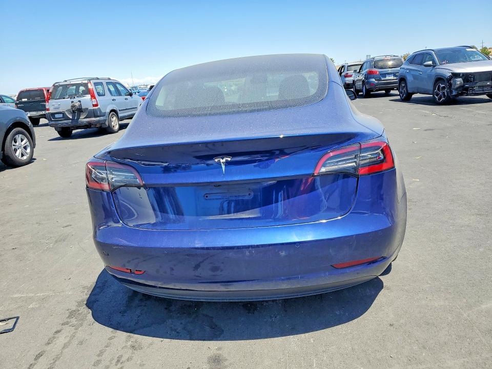 Photo 6 from auction – 2022 TESLA MODEL 3 with VIN 5YJ3E1EA3NF129929