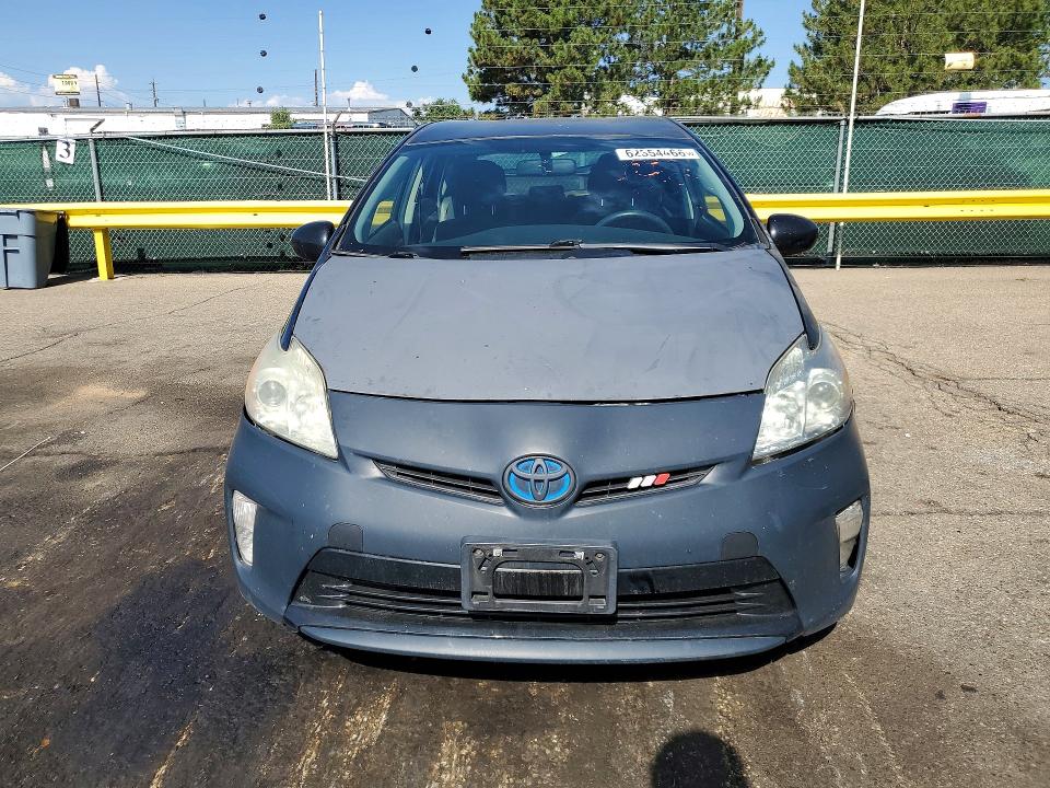 Photo 5 from auction – 2014 TOYOTA PRIUS with VIN JTDKN3DUXE1756882