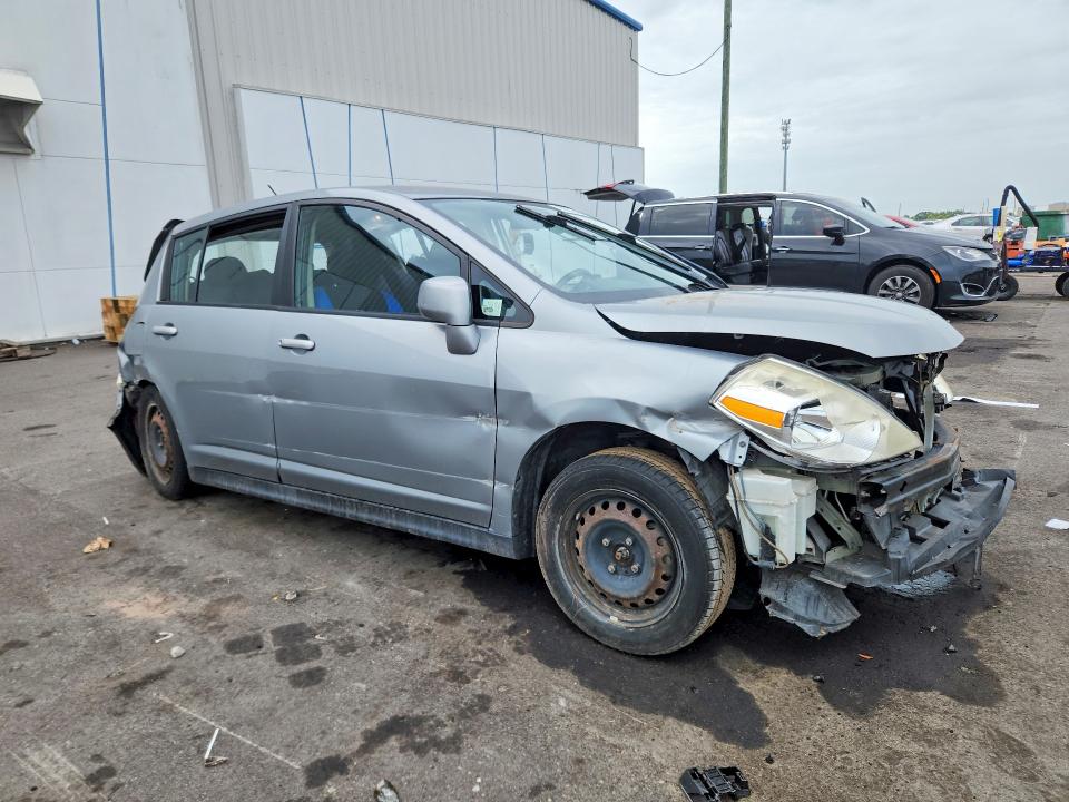 Foto 4 de la subasta – 2009 NISSAN VERSA con VIN 3N1BC13E29L485094