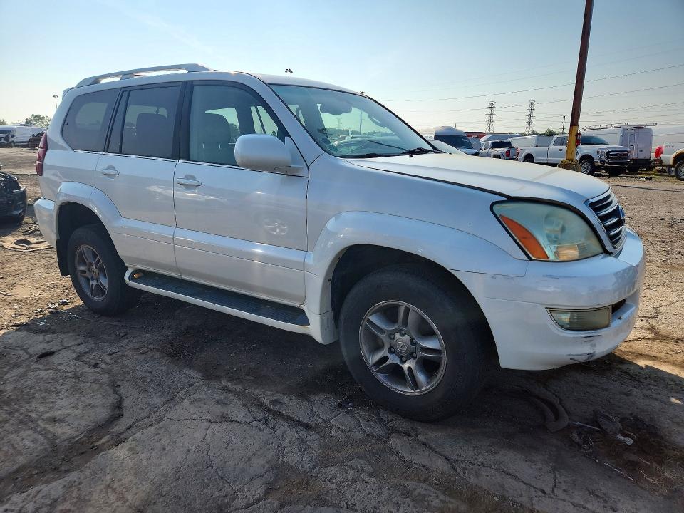 Photo 4 from auction – 2004 LEXUS GX with VIN JTJBT20XX40044888