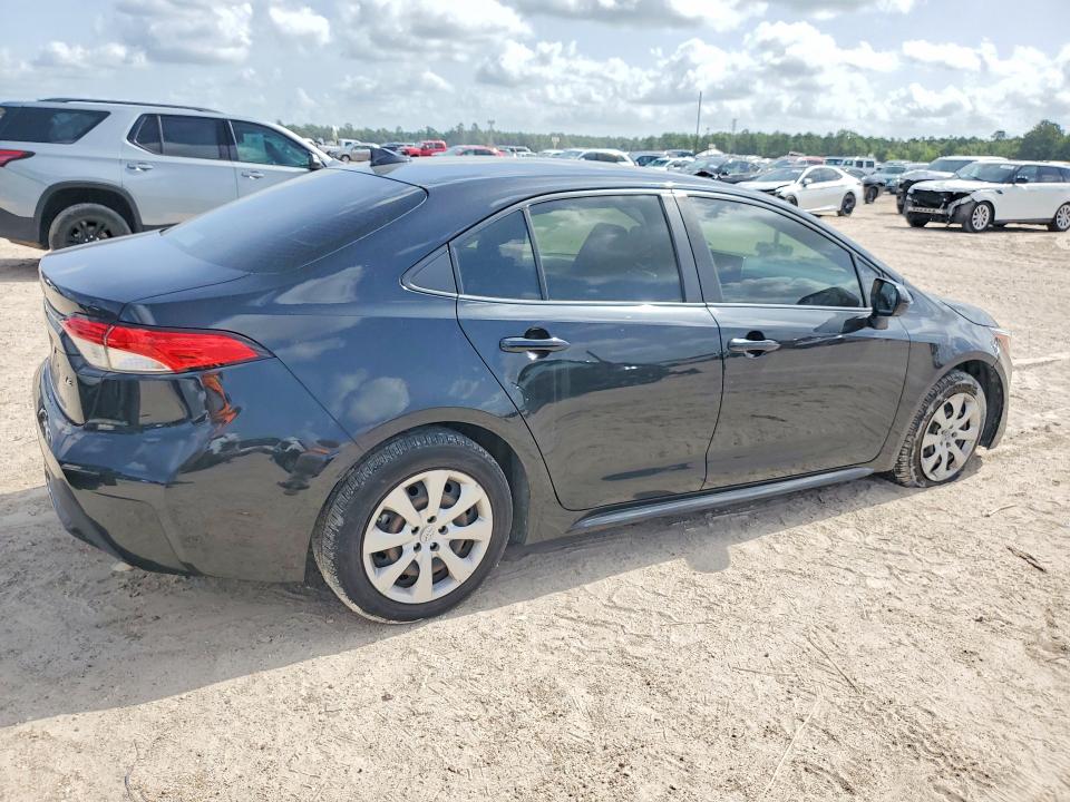 Photo 3 from auction – 2021 TOYOTA COROLLA with VIN JTDEPMAE5MJ173547