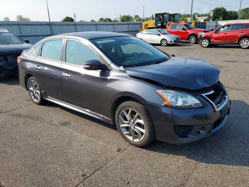 Foto 4 de la subasta – 2015 NISSAN SENTRA con VIN 3N1AB7AP8FY325113