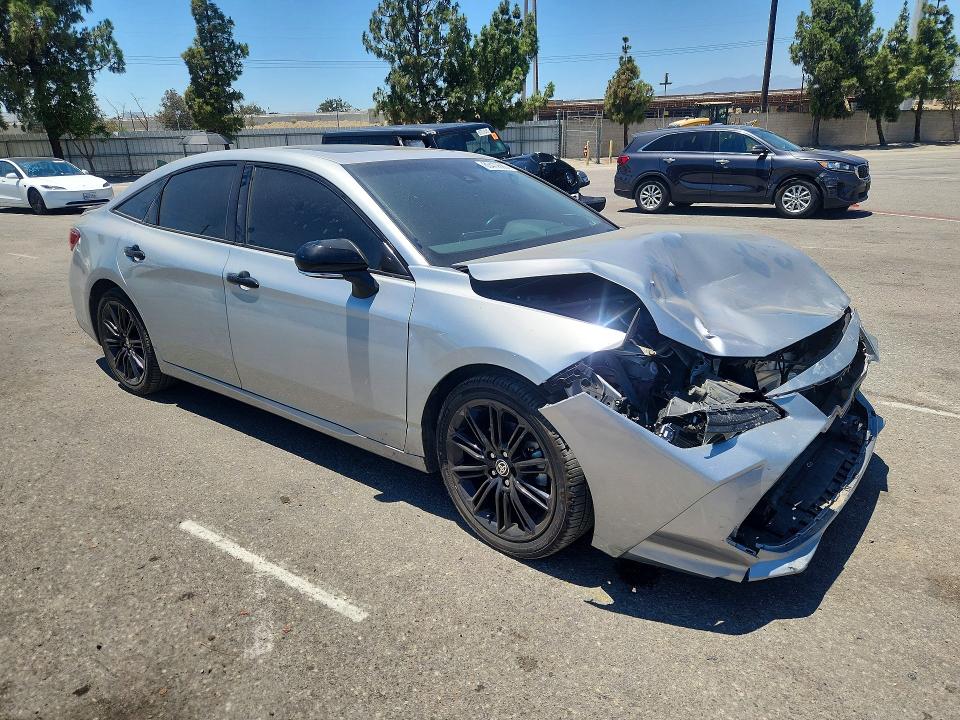 Photo 4 from auction – 2022 TOYOTA AVALON with VIN 4T1EA1AB5NU011239