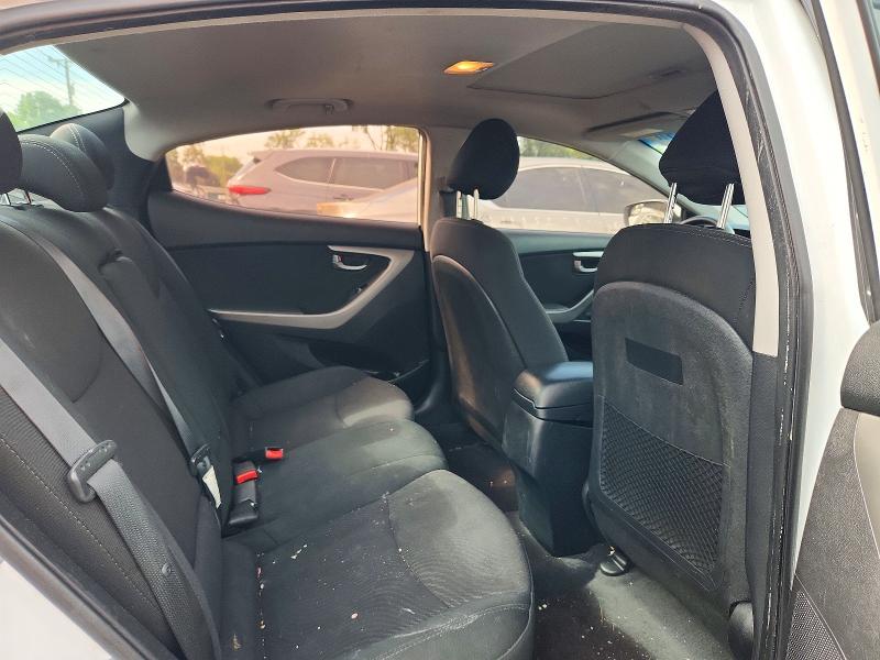 Photo 10 from auction – 2016 HYUNDAI ELANTRA with VIN 5NPDH4AE3GH778267