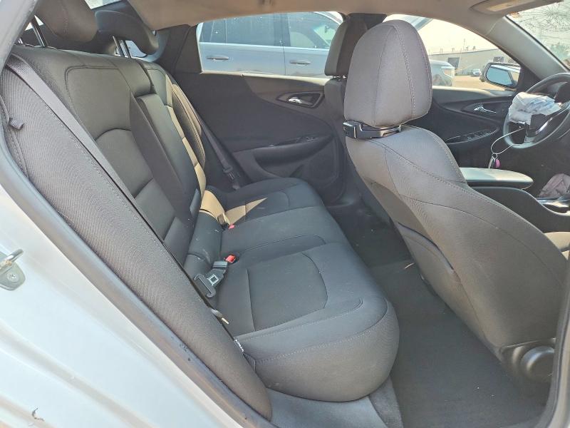 Photo 10 from auction – 2016 CHEVROLET MALIBU with VIN 1G1ZB5ST3GF341608