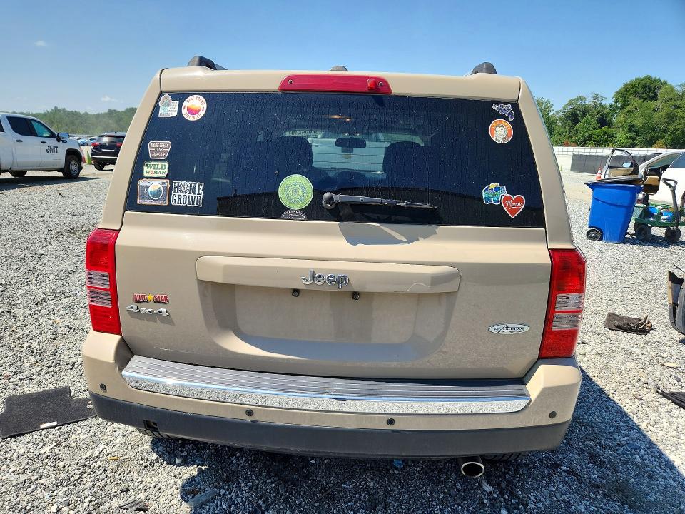 Photo 6 from auction – 2017 JEEP PATRIOT with VIN 1C4NJRFB2HD168601