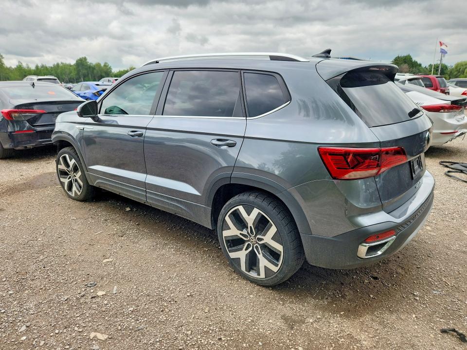Photo 2 from auction – 2022 VOLKSWAGEN TAOS with VIN 3VV2X7B29NM039462
