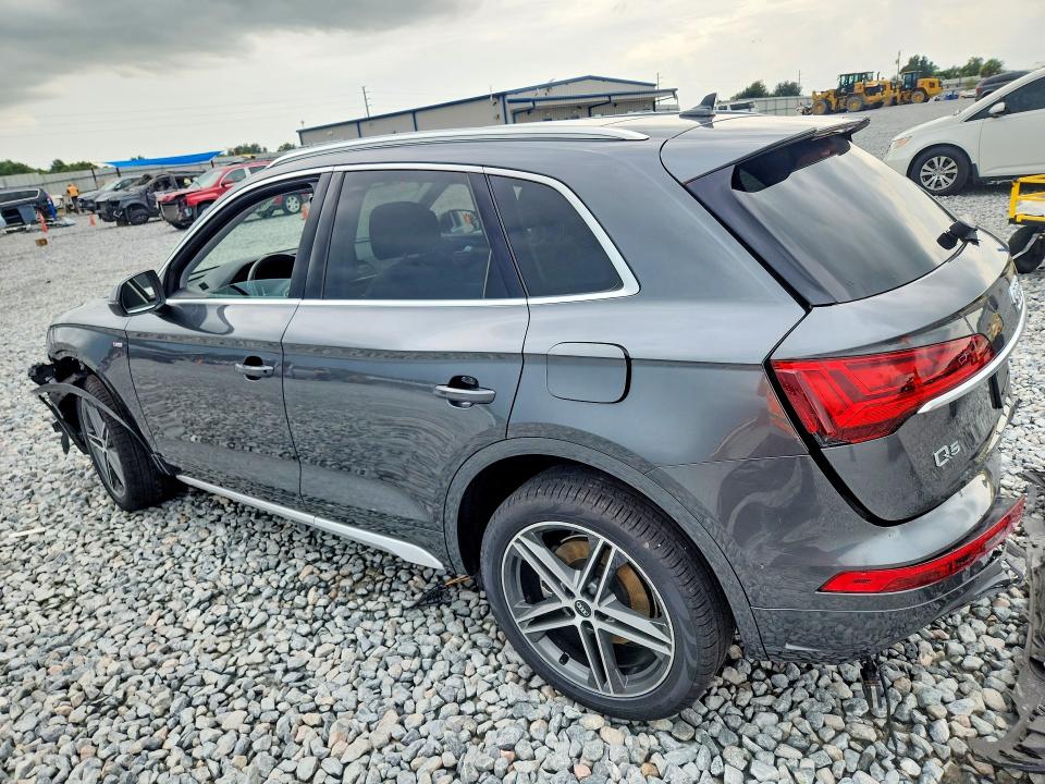 Photo 2 from auction – 2021 AUDI Q5 E with VIN WA1G2AFY8M2067588