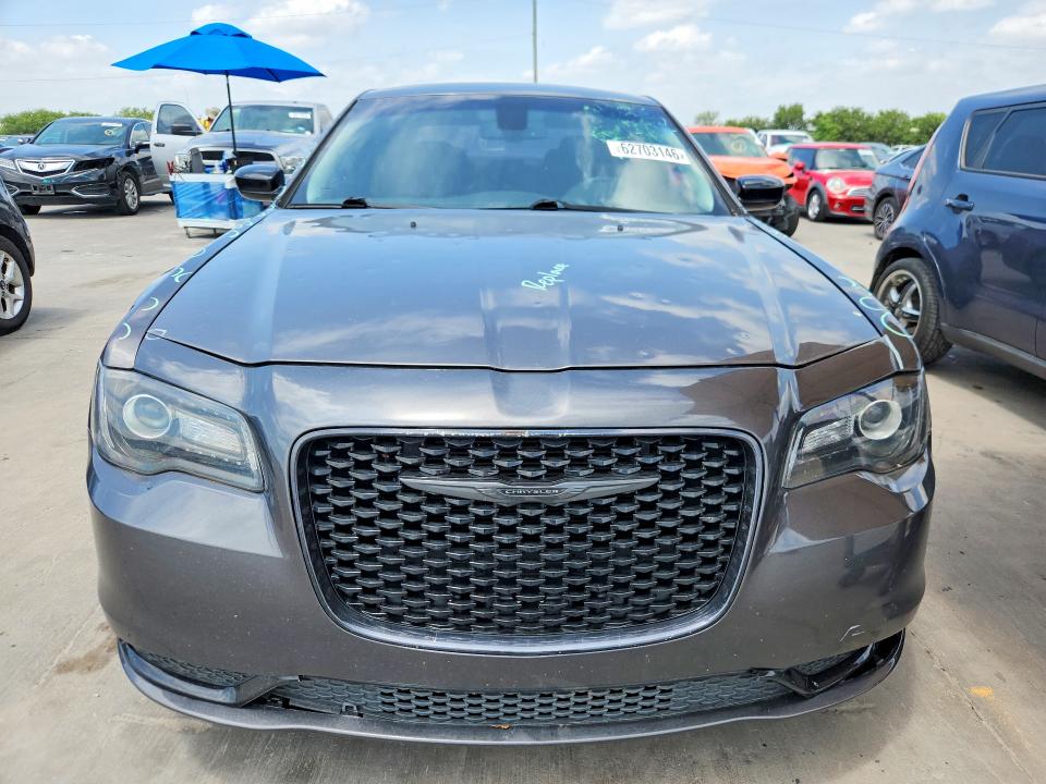 Photo 5 from auction – 2021 CHRYSLER 300 with VIN 2C3CCAAG7MH566958