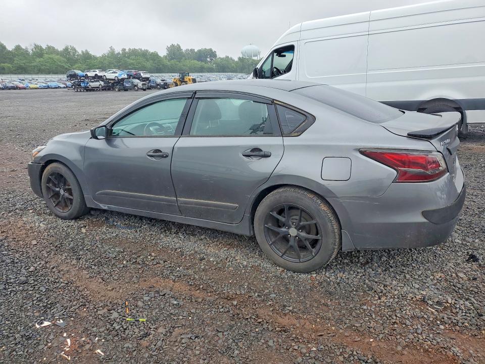 Photo 2 from auction – 2015 NISSAN ALTIMA with VIN 1N4AL3AP8FN905483