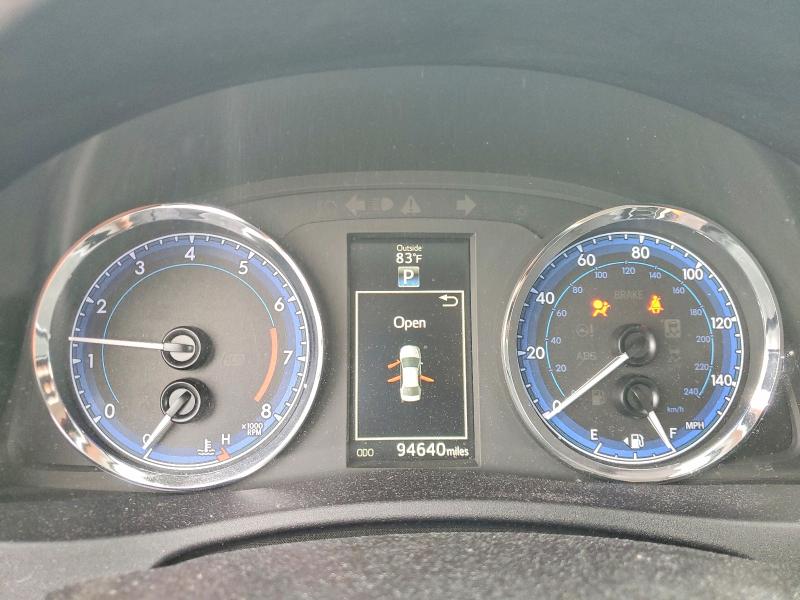 Photo 9 from auction – 2017 TOYOTA COROLLA with VIN 2T1BURHE8HC950190