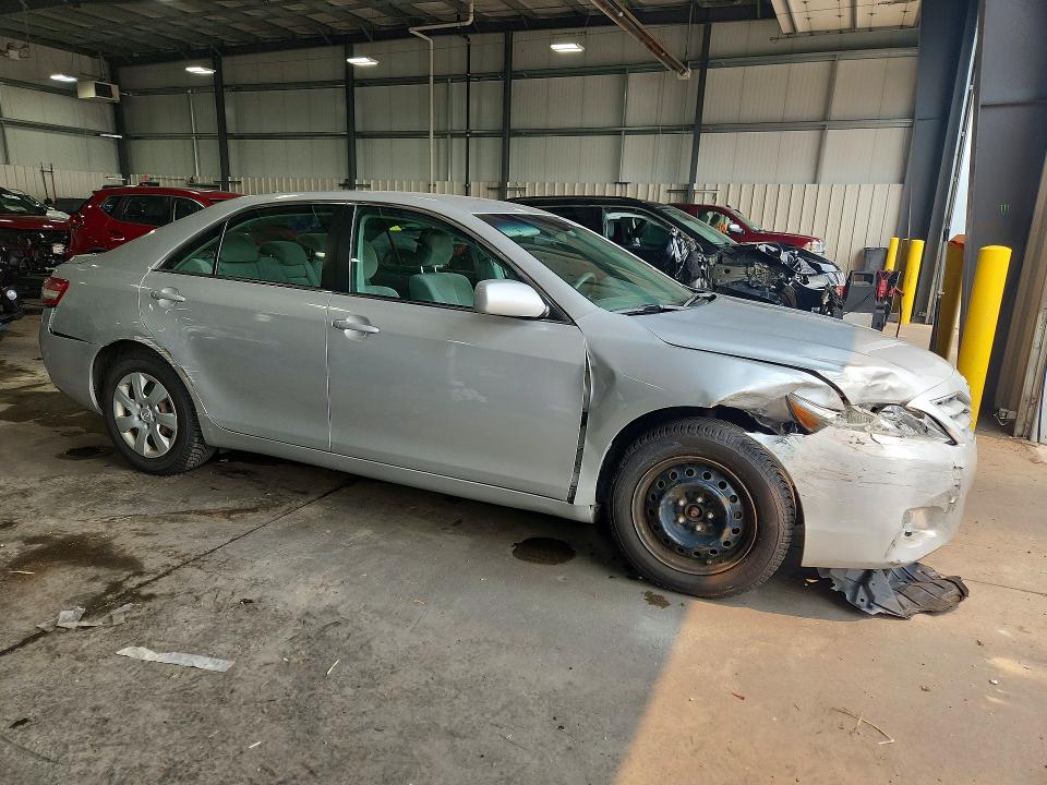 Foto 4 de la subasta – 2011 TOYOTA CAMRY con VIN 4T4BF3EK3BR143217
