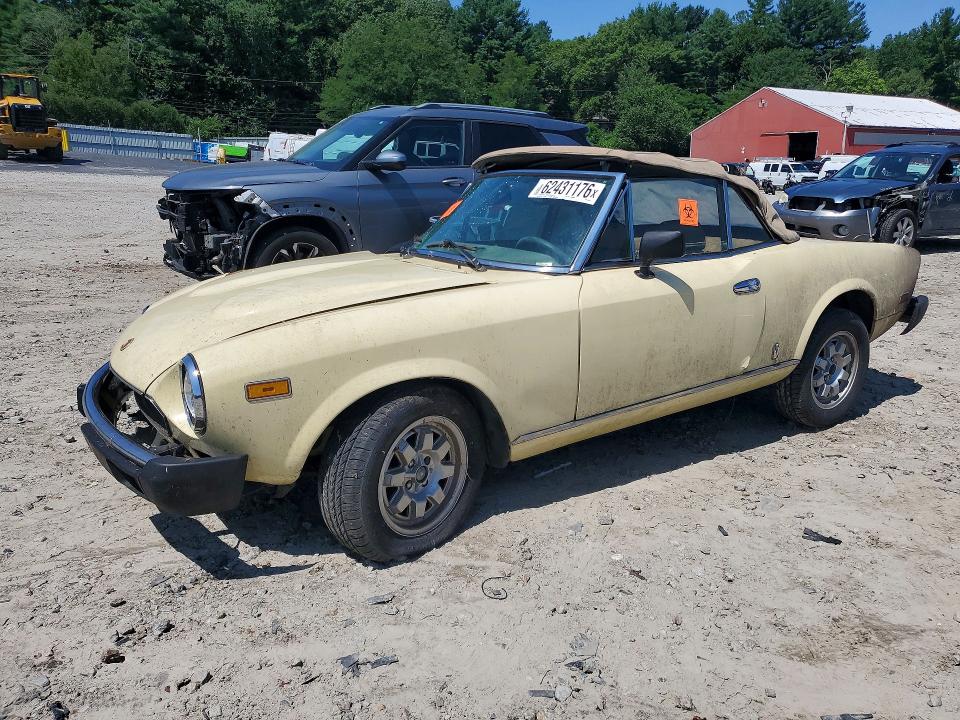 1982 FIAT 124