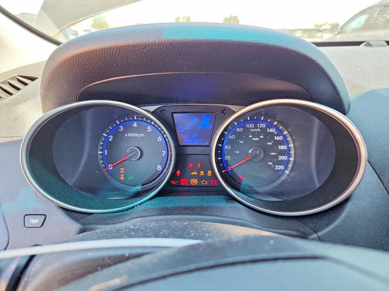 Photo 9 from auction – 2012 HYUNDAI TUCSON with VIN KM8JUCAC0CU350885