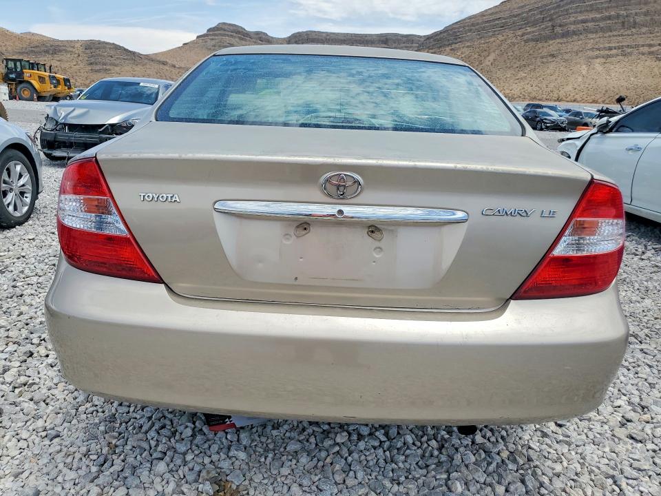 Zdjęcie 6 z aukcji – 2003 TOYOTA CAMRY z VIN 4T1BE32K03U734205
