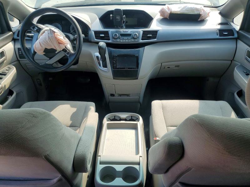 Photo 8 from auction – 2011 HONDA ODYSSEY with VIN 5FNRL5H4XBB075067