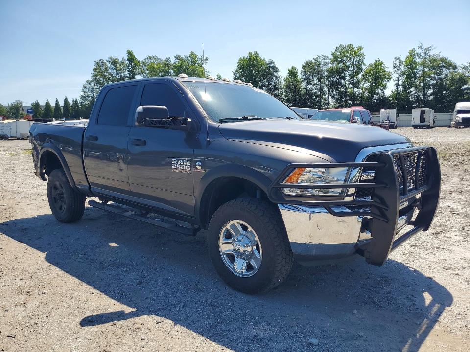 Фото 4 с аукциона – 2018 RAM 2500 с VIN 3C6UR5CL0JG378799