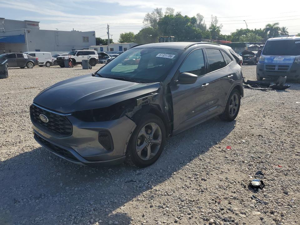 FORD ESCAPE 2023 with VIN 1FMCU0MN9PUA90772 - Photo from auction
