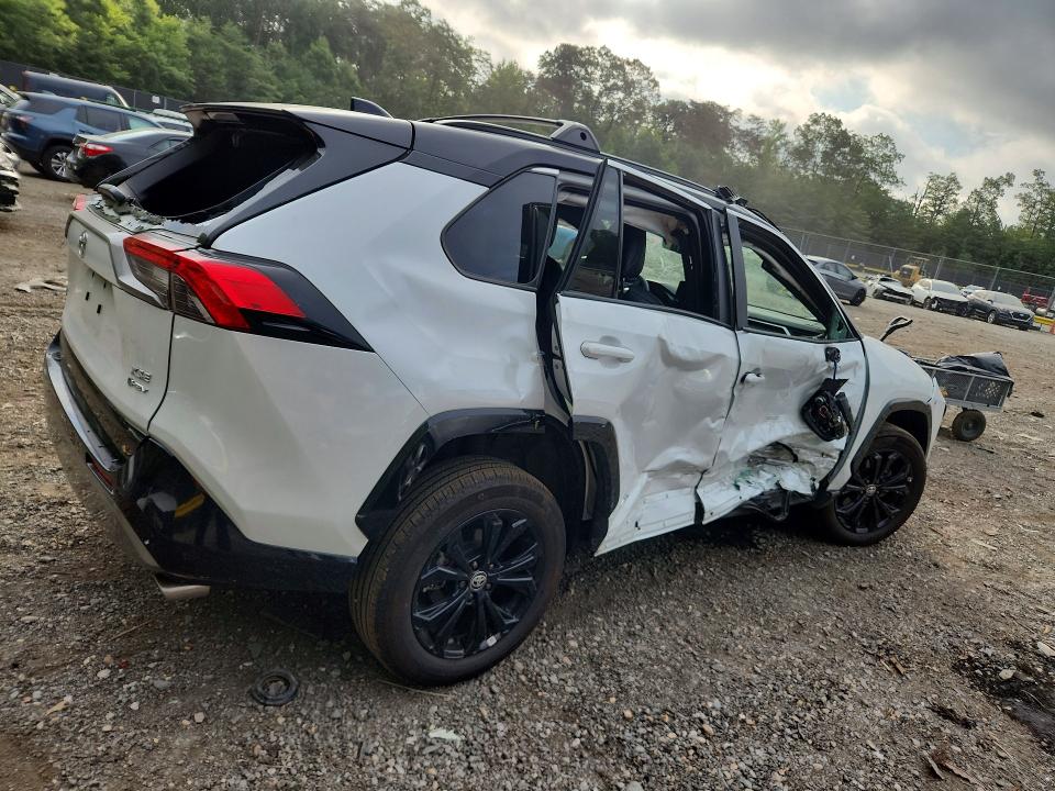 Photo 3 from auction – 2025 TOYOTA RAV4 with VIN 4T3E6RFV0SU191784