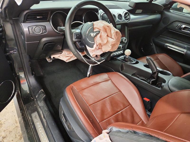 Photo 8 from auction – 2016 FORD MUSTANG with VIN 1FA6P8CF5G5327145