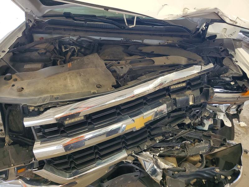 Photo 11 from auction – 2018 CHEVROLET SILVERADO with VIN 1GCVKREC6JZ115657