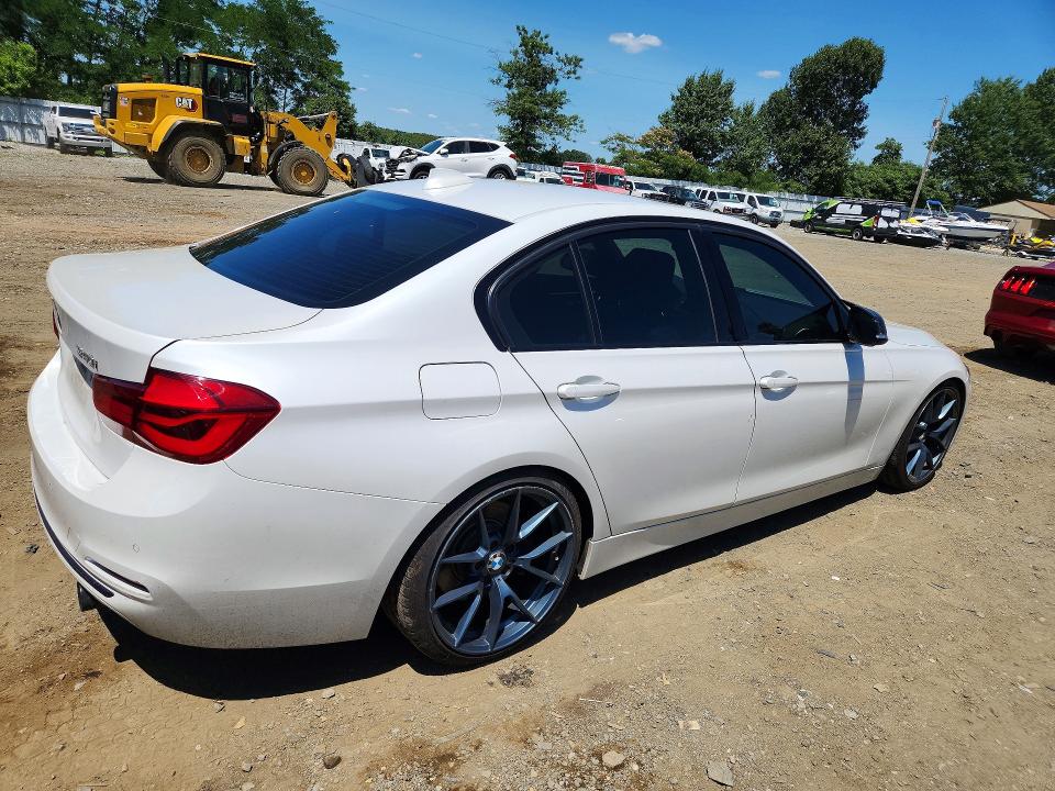 Photo 3 from auction – 2018 BMW 340 with VIN WBA8B7G51JNU95298