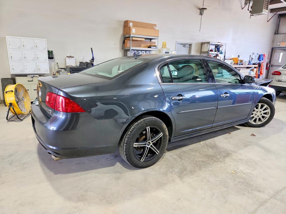 Photo 3 from auction – 2011 BUICK LUCERNE with VIN 1G4HC5EM0BU150247