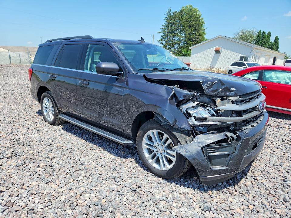 Photo 4 from auction – 2023 FORD EXPEDITION with VIN 1FMJU1J84PEA44708