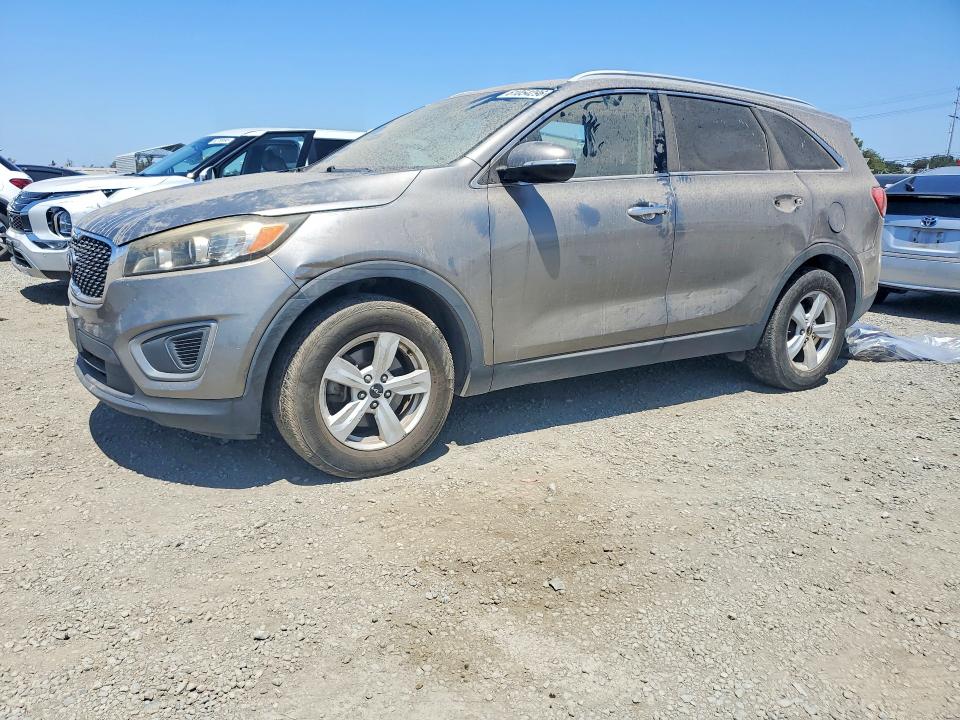 Photo 1 from auction – 2016 KIA SORENTO with VIN 5XYPG4A30GG118225