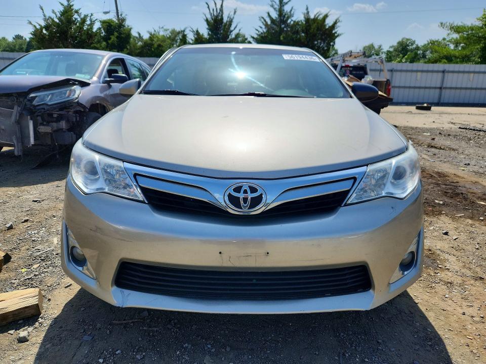 Photo 5 from auction – 2014 TOYOTA CAMRY with VIN 4T4BF1FK6ER363782