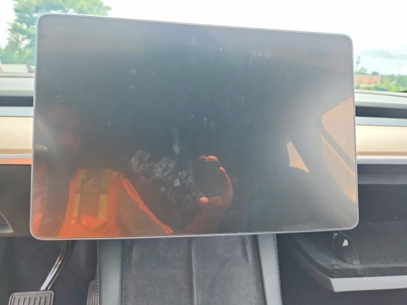 Фото 9 с аукциона – 2021 TESLA MODEL Y с VIN 5YJYGDEEXMF242862
