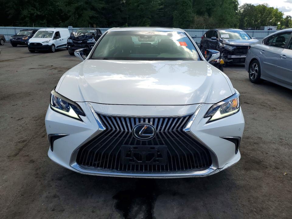 Photo 5 from auction – 2020 LEXUS ES with VIN 58ADZ1B11LU066402